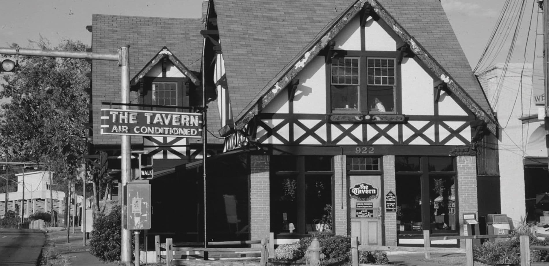 How a 110-Year-Old Austin Tavern Keeps Its Edge
